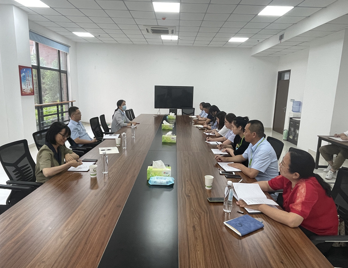 集團公司黨委副書記、總經理張健赴農管家公司進行調研座談