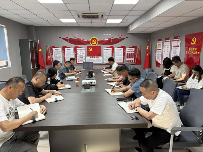 張健總經(jīng)理深入裕農(nóng)公司開展工作調(diào)研